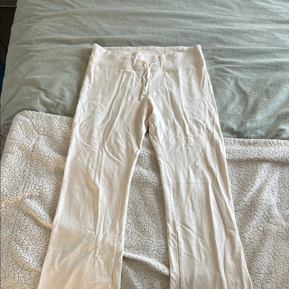 Brandy Melville Cream Yoga Pants